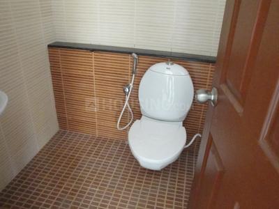 Bathroom Image of 2179 Sq.ft 3 BHK Apartment / Flat for sale in Navins Dayton Heights, Aminjikarai Chennai for Rs. 32500000