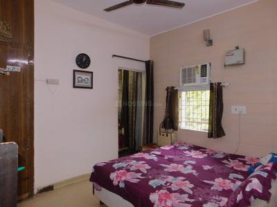 Bedroom Image of 1500 Sq.ft 3 BHK Apartment / Flat for sale in Vikaspuri New Delhi for Rs. 10500000