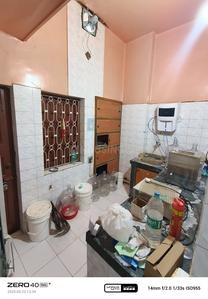 Kitchen Image of 1800 Sq.ft 5 BHK Independent House for sale in Birati Kolkata for Rs. 9800000