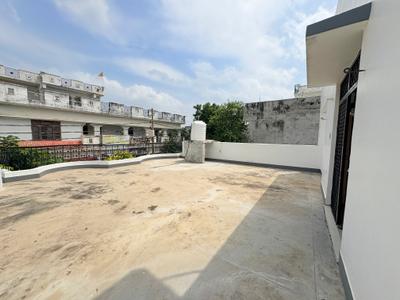 Image of 2100 Sq.ft 2 BHK Builder Floor for rent in Jhusi, Allahabad for Rs. 10000