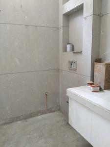 Bedroom Three Image of 2000 Sq.ft 5 BHK Builder Floor for sale in Mukherjee Nagar New Delhi for Rs. 32500000