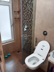 Image of 850 Sq.ft 2 BHK Apartment / Flat for rent in Santacruz West, Mumbai for Rs. 130000