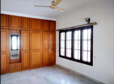 Bedroom Image of 2400 Sq.ft 4 BHK Duplex for sale in Sanjaynagar Bengaluru for Rs. 60000000