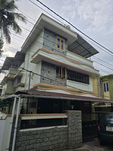 Image of 1115 Sq.ft 2 BHK Builder Floor for rent in Punkunnam, Thrissur for Rs. 24000