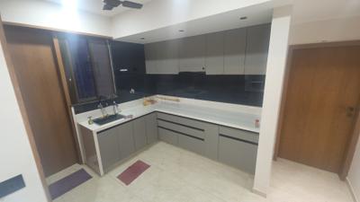 Kitchen Image of 1300 Sq.ft 3 BHK Apartment / Flat for rent in Prerna Aagam, Jodhpur Ahmedabad for Rs. 50000