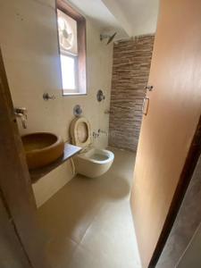 Bathroom Image of 2700 Sq.ft 4 BHK Villa for rent in Jodhpur Ahmedabad for Rs. 80000