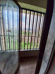 Balcony Image of 900 Sq.ft 2 BHK Apartment / Flat for sale in Kalpataru Paramount, Thane West Thane for Rs. 16700000