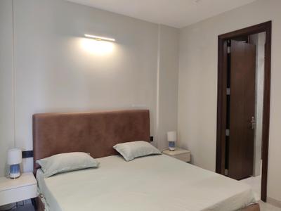 Bedroom Image of 1050 Sq.ft 1 BHK Builder Floor for rent in Ambience Caitriona, DLF Phase 3 Gurgaon for Rs. 30500