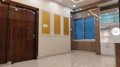 Living Room Image of 860 Sq.ft 2 BHK Apartment / Flat for sale in Keshtopur Kolkata for Rs. 3750000