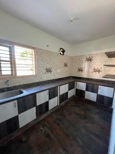 Kitchen Image of 1100 Sq.ft 2 BHK Builder Floor for rent in Murugeshpalya Bengaluru for Rs. 36000
