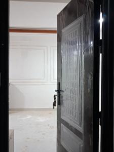 Main Entrance Image of 1500 Sq.ft 3 BHK Apartment / Flat for sale in Sector 104 Noida for Rs. 7000000