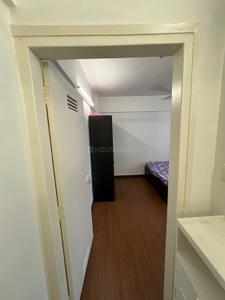 Bedroom Image of 560 Sq.ft 1 BHK Apartment / Flat for rent in Jewellers Apartment, Cumballa Hill Mumbai for Rs. 95000
