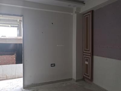 Bedroom Image of 1600 Sq.ft 3.5 BHK Apartment / Flat for sale in DM Infra, Sector 102 Noida for Rs. 6200000