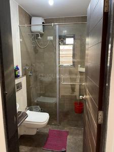 Bathroom Image of 600 Sq.ft 1 BHK Apartment / Flat for rent in Siolim Goa for Rs. 45000
