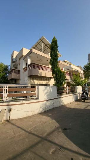 Bhuyangdev Society, Memnagar Main Image 1