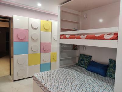 Bedroom Image of 3000 Sq.ft 4 BHK Apartment / Flat for rent in Janta Falcon View, JLPL Industrial Area Mohali for Rs. 90000