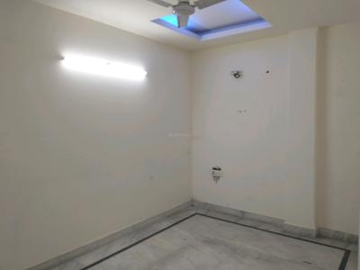 Living Room Image of 1000 Sq.ft 2 BHK Builder Floor for rent in Ramesh Nagar New Delhi for Rs. 30000