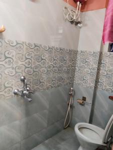 Bathroom Image of 862 Sq.ft 2 BHK Apartment / Flat for sale in Shreshta Garden, Rajarhat Kolkata for Rs. 4500000