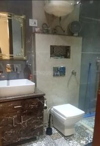 Image of 1350 Sq.ft 3 BHK Builder Floor for sale in Mansarover Garden, New Delhi for Rs. 25000000