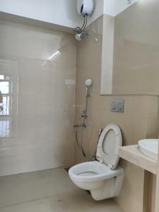 Common Bathroom Image of 1350 Sq.ft 3 BHK Apartment / Flat for sale in Samrin Heritage, Thane West Thane for Rs. 21500000