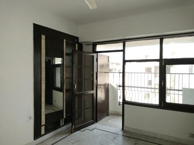 Bedroom Image of 1900 Sq.ft 3 BHK Apartment / Flat for sale in Trimurti Apartments, Sector 12 Dwarka New Delhi for Rs. 28200000