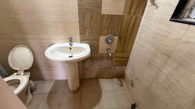 Bathroom Image of 910 Sq.ft 2 BHK Apartment / Flat for rent in GK Dwarka Sun Crest Phase 3, Rahatani Pune for Rs. 28000