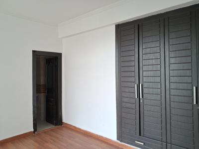 Bedroom Image of 1325 Sq.ft 3 BHK Apartment / Flat for sale in Amrapali Platinum by Amrapali Group, Sector 119 Noida for Rs. 12300000