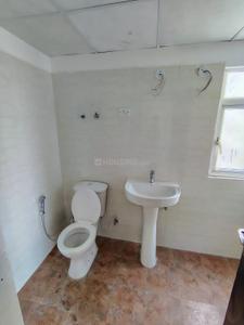 Bathroom Image of 1300 Sq.ft 3 BHK Apartment / Flat for sale in Noida Extension Greater Noida for Rs. 12000000