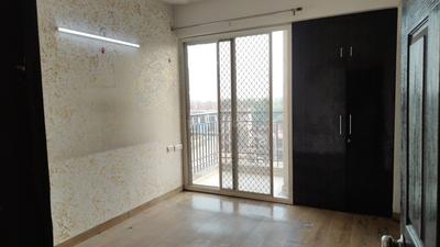 Bedroom Image of 970 Sq.ft 2 BHK Apartment / Flat for sale in Prateek Grand City, Siddharth Vihar Ghaziabad for Rs. 8800000