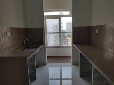 Kitchen Image of 750 Sq.ft 2 BHK Apartment / Flat for rent in Kalpataru Vivant, Jogeshwari East Mumbai for Rs. 73000