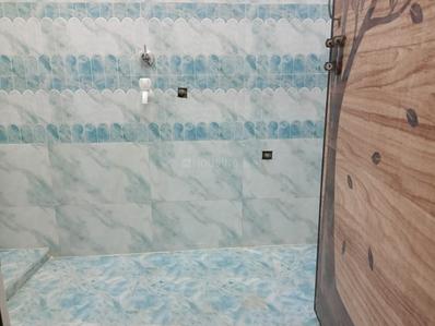 Bathroom Image of 225 Sq.ft 1 RK Independent House for rent in Babatpur Varanasi for Rs. 3500