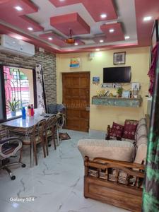 Living Room Image of 650 Sq.ft 2 BHK Builder Floor for sale in Paschim Barisha Kolkata for Rs. 3600000