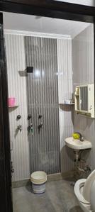 Bathroom Image of 980 Sq.ft 3 BHK Builder Floor for rent in Adarsh Nagar New Delhi for Rs. 27000