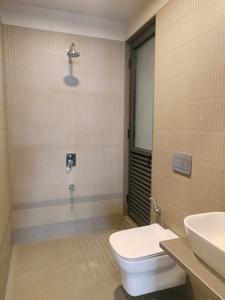 Common Bathroom Image of 1350 Sq.ft 2 BHK Apartment / Flat for sale in Westwoods Platinum Esquire, Ulwe Navi Mumbai for Rs. 16000000