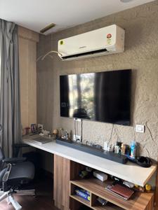 Bedroom Image of 1650 Sq.ft 3 BHK Builder Floor for sale in Mansarover Garden New Delhi for Rs. 42000000