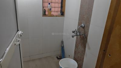 Bathroom Image of 500 Sq.ft 1 BHK Apartment / Flat for rent in Puraniks Home Town, Kasarvadavali Thane for Rs. 17000