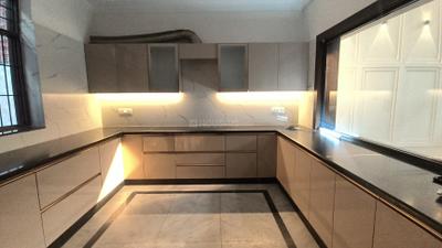 Kitchen Image of 6000 Sq.ft 5 BHK Independent House for sale in Sector 41 Noida for Rs. 70000000