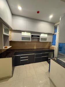 Kitchen Image of 1800 Sq.ft 3 BHK Apartment / Flat for rent in Omaxe The Palace, Gomti Nagar Lucknow for Rs. 33000