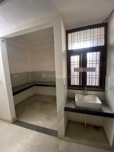 Bathroom Image of 1600 Sq.ft 3 BHK Apartment / Flat for sale in Gomti Nagar Lucknow for Rs. 7500000