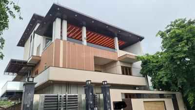 9 BHK Independent House