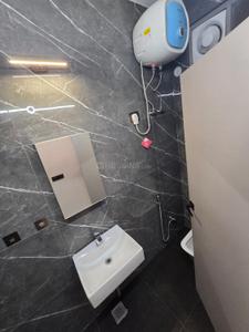 Image of 450 Sq.ft 1 BHK Independent House for rent in Old Double Storey, Lajpat Nagar, New Delhi for Rs. 25000