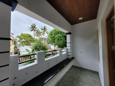 Balcony Image of Girls in Kulathoor, Thiruvananthapuram