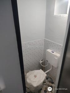 Bathroom Image of 600 Sq.ft 1 BHK Apartment / Flat for rent in Sarthak Kalindi Mid Town and Kalindi Midtown Annexe, Dudhia Indore for Rs. 10000