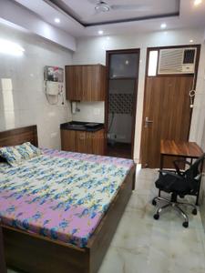 Bedroom Image of 320 Sq.ft 1 RK Builder Floor for rent in Karol Bagh New Delhi for Rs. 13092