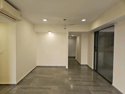 Living Room Image of 1350 Sq.ft 2.5 BHK Apartment / Flat for sale in Lodha Dioro, Sion Mumbai for Rs. 39800000