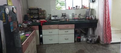 Kitchen Image of 850 Sq.ft 2 BHK Apartment / Flat for rent in Warje Pune for Rs. 25000
