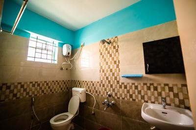 Bathroom Image of 1100 Sq.ft 2 BHK Apartment / Flat for rent in Parappana Agrahara Bengaluru for Rs. 30000