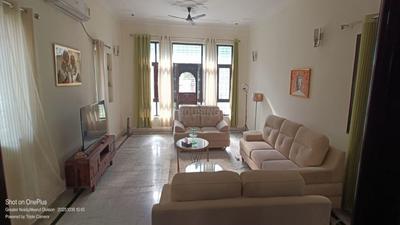 Hall Image of 3000 Sq.ft 4 BHK Independent House for sale in Sigma 1 Greater Noida for Rs. 37000000