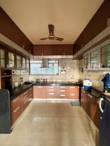 Kitchen Image of 1600 Sq.ft 3 BHK Apartment / Flat for rent in Aundh Pune for Rs. 75000