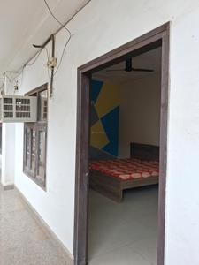 Main Entrance Image of 1000 Sq.ft 1 BHK Apartment / Flat for rent in Sector 45 Noida for Rs. 16000